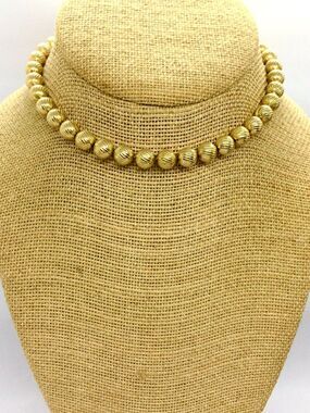 VINTAGE TRIFARI NECKLACE Ribbed Gold Tone Bead Choker Adjustable 6mm 13-15"
